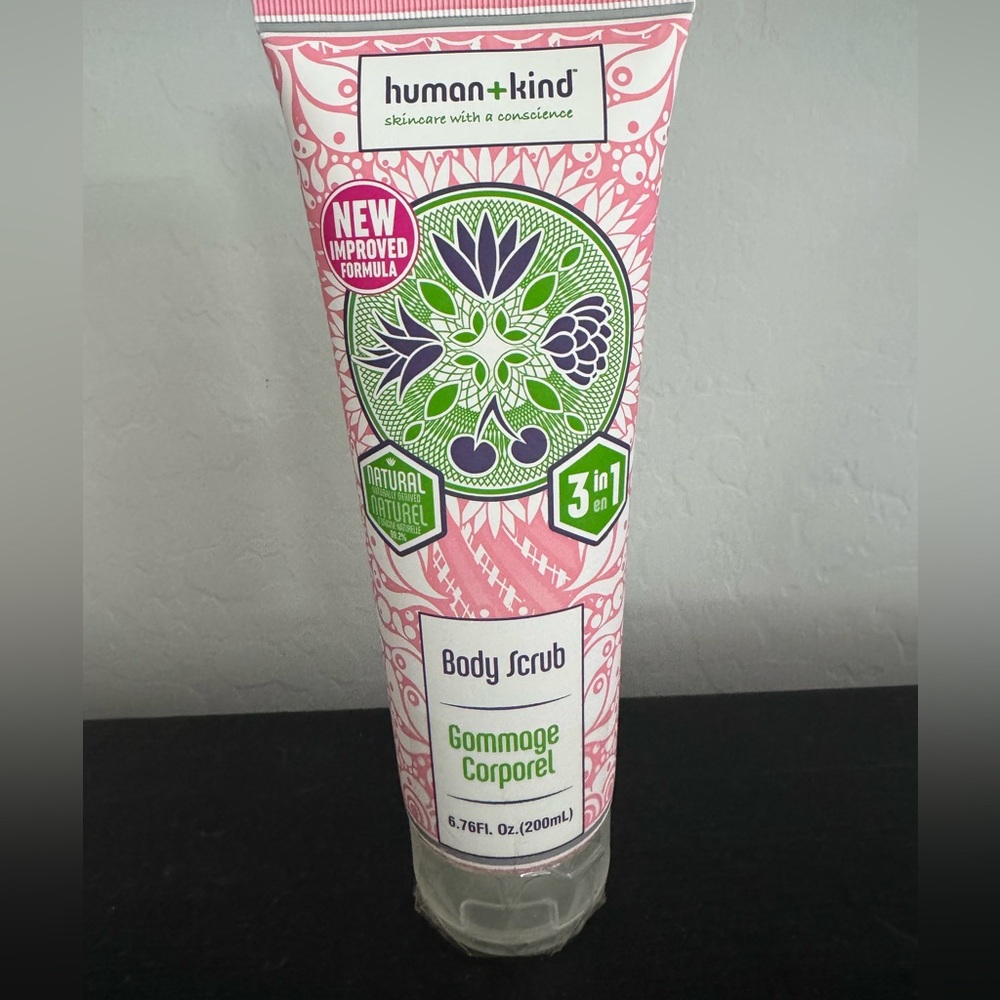 Humankind Natural Pink Body Scrub